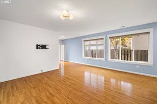 5218 SE Tenino Ct, Portland, OR 97206 - Photo 10