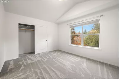 5218 SE Tenino Ct, Portland, OR 97206 - Photo 24