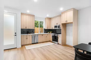 3560 N Haight Ave, Portland, OR 97227 - Photo 8