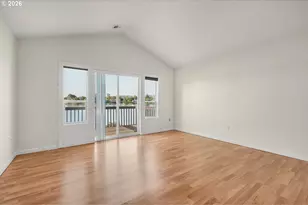 21223 NE Shore Dr, Fairview, OR 97024 - Photo 20