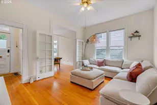 14 SW Whitaker St, Portland, OR 97239 - Photo 6