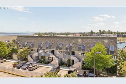 170 N Hayden Bay Dr, Portland, OR 97217 - Photo 32