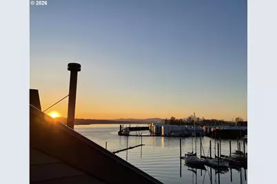 170 N Hayden Bay Dr, Portland, OR 97217 - Photo 38
