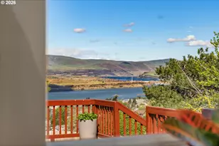 410 E 15th Pl, The Dalles, OR 97058 - Photo 18