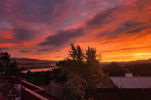 410 E 15th Pl, The Dalles, OR 97058 - Photo 34
