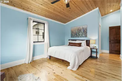 4005 NE Hassalo St, Portland, OR 97232 - Photo 22