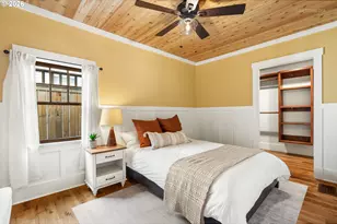 4005 NE Hassalo St, Portland, OR 97232 - Photo 20