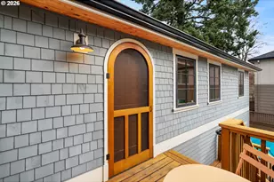 4005 NE Hassalo St, Portland, OR 97232 - Photo 36