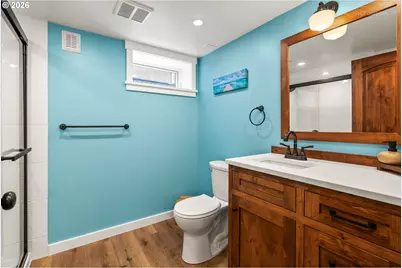 4005 NE Hassalo St, Portland, OR 97232 - Photo 28