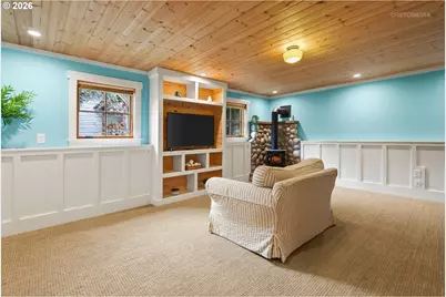 4005 NE Hassalo St, Portland, OR 97232 - Photo 46
