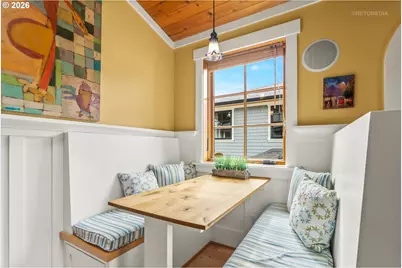 4005 NE Hassalo St, Portland, OR 97232 - Photo 38