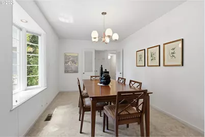 3606 NE Maywood Pl, Maywood Park, OR 97220 - Photo 8