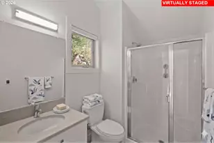 6925 SE Morrison Ave, Portland, OR 97215 - Photo 12