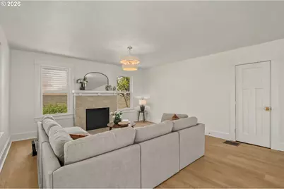 9131 N Lombard St, Portland, OR 97203 - Photo 2