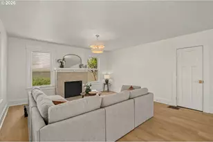 9131 N Lombard St, Portland, OR 97203 - Photo 4