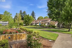 13775 SW Scholls Ferry Rd, Portland, OR 97221 - Photo 18
