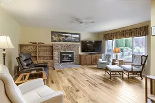 5834 NW Necanicum Way, Portland, OR 97229 - Photo 12