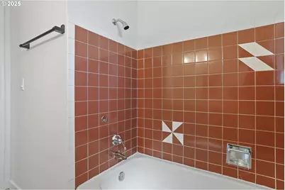 1325 NW 94th Ave, Portland, OR 97229 - Photo 24