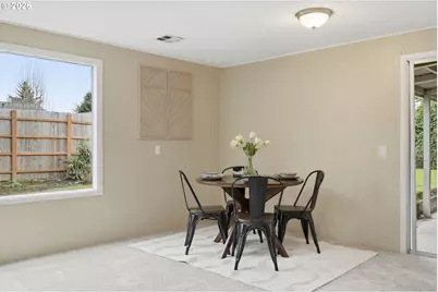 647 Ellsworth St, Eugene, OR 97402 - Photo 14