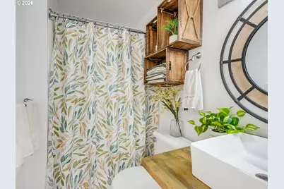 204 Crestwood St, Fairview, OR 97024 - Photo 18