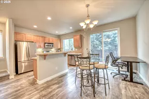 3518 SE Pinewood Ave, Hillsboro, OR 97123 - Photo 6