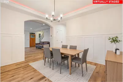 11819 SW 60th Ave, Portland, OR 97219 - Photo 10