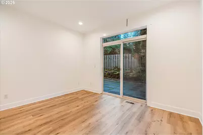 11819 SW 60th Ave, Portland, OR 97219 - Photo 16