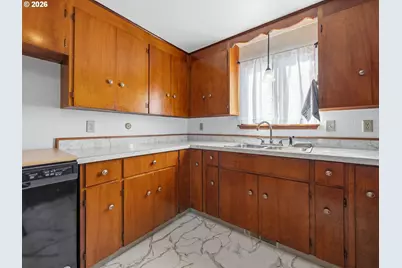 550 Walnut St, Lebanon, OR 97355 - Photo 8