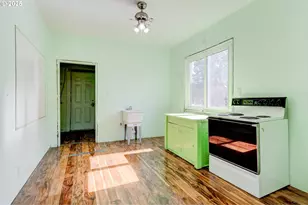 2727 E St, Washougal, WA 98671 - Photo 12