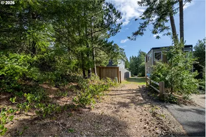 810 Nutmeg St, Manzanita, OR 97130 - Photo 38