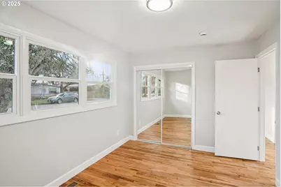 1405 SE 85th Ave, Portland, OR 97216 - Photo 18