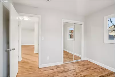 1405 SE 85th Ave, Portland, OR 97216 - Photo 20