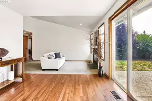 841 12th St, Lafayette, OR 97127 - Photo 10