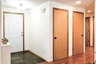 841 12th St, Lafayette, OR 97127 - Photo 6