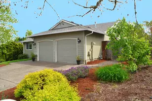 841 12th St, Lafayette, OR 97127 - Photo 40