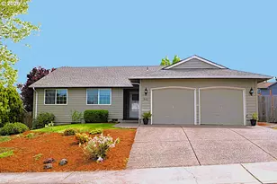 841 12th St, Lafayette, OR 97127 - Photo 2