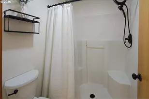 841 12th St, Lafayette, OR 97127 - Photo 20