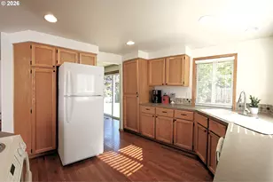 841 12th St, Lafayette, OR 97127 - Photo 14