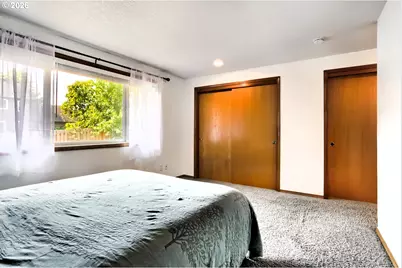 841 12th St, Lafayette, OR 97127 - Photo 24