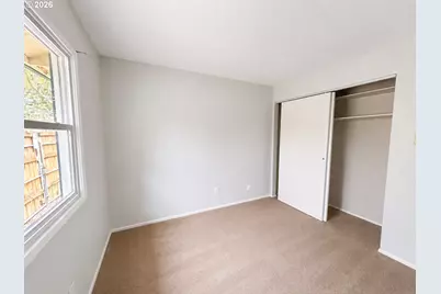 14645 SE Mill St, Portland, OR 97233 - Photo 12