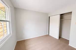 14645 SE Mill St, Portland, OR 97233 - Photo 12