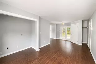 14645 SE Mill St, Portland, OR 97233 - Photo 8