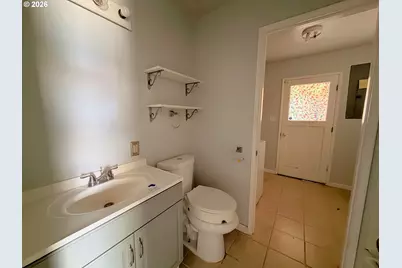 14645 SE Mill St, Portland, OR 97233 - Photo 16