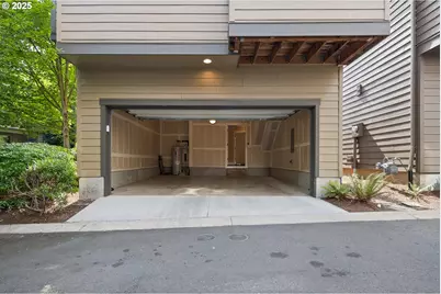 14323 SW Burlwood Ln, Beaverton, OR 97005 - Photo 36