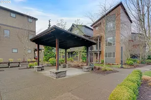 14323 SW Burlwood Ln, Beaverton, OR 97005 - Photo 8