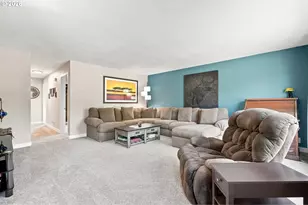 406 E Mission Dr, Newberg, OR 97132 - Photo 8