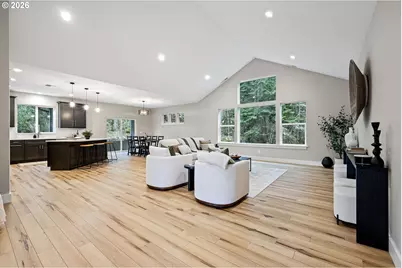 1230 Holly Ave, Cottage Grove, OR 97424 - Photo 4