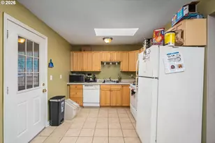 12406 SE Fuller Rd, Milwaukie, OR 97222 - Photo 24