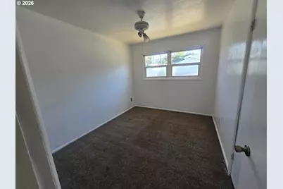1515 Mount Hood St, The Dalles, OR 97058 - Photo 12