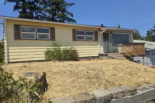 1515 Mt Hood St, The Dalles, OR 97058 - Photo 6